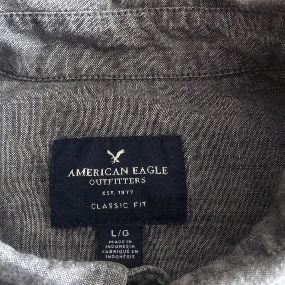 American Eagle Gray Classic Fit Button Down - image 3